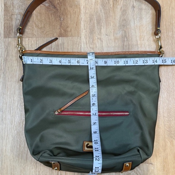 Dooney& Bourke  Green Shoulder Bag with Pouch - Picture 2 of 12